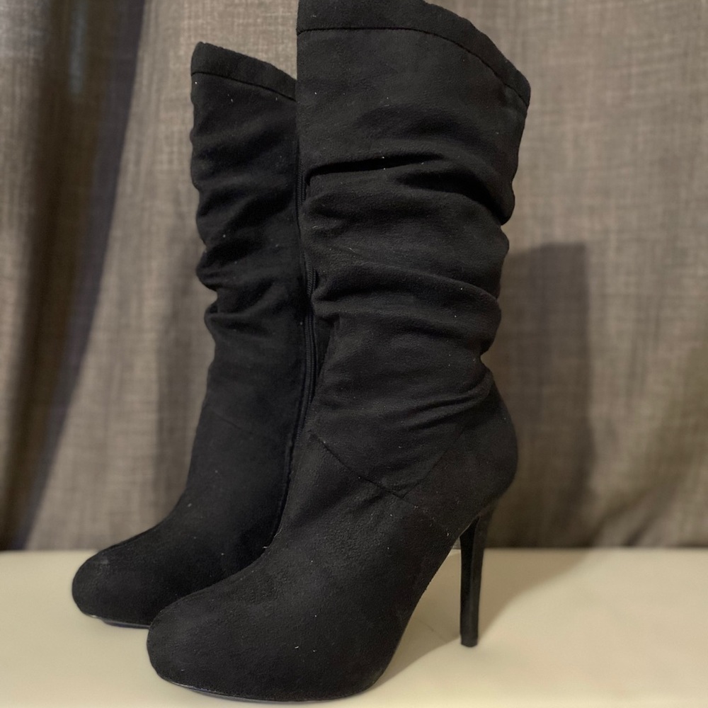 USED SZ 8 WOMENS SLOUCHY RIDING BOOT HEELS